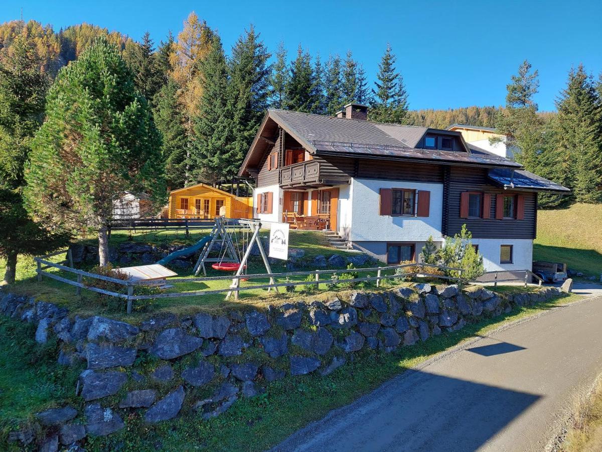 Almhaus Kaernten Flattnitz Bagian luar foto